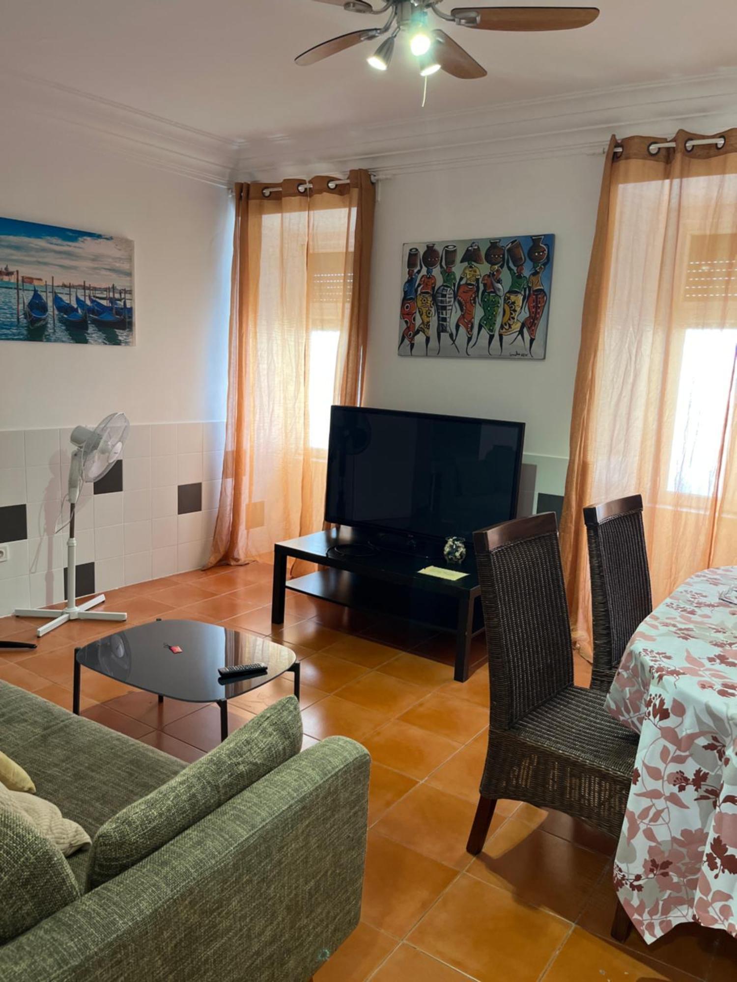 T2 2 Bedroom Flat In Arroios Lisbon Bagian luar foto